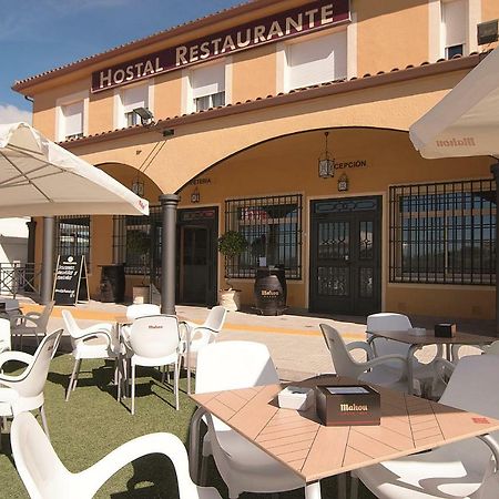 Hostal Los Batallones Torrejon de Velasco Ngoại thất bức ảnh